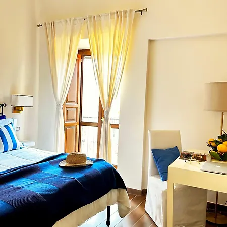 Maison Angela Bed & Breakfast