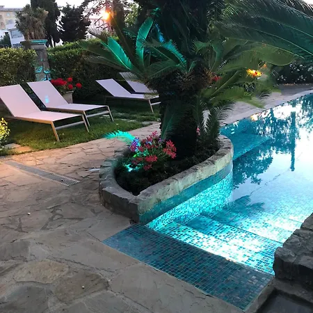 Maison Angela Bed & Breakfast