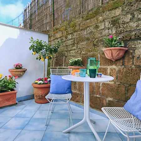 Maison Angela Bed & Breakfast 4*
