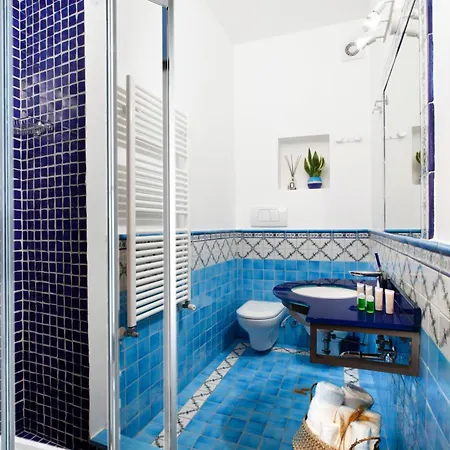 Bed & Breakfast Maison Angela SantʼAgata sui Due Golfi